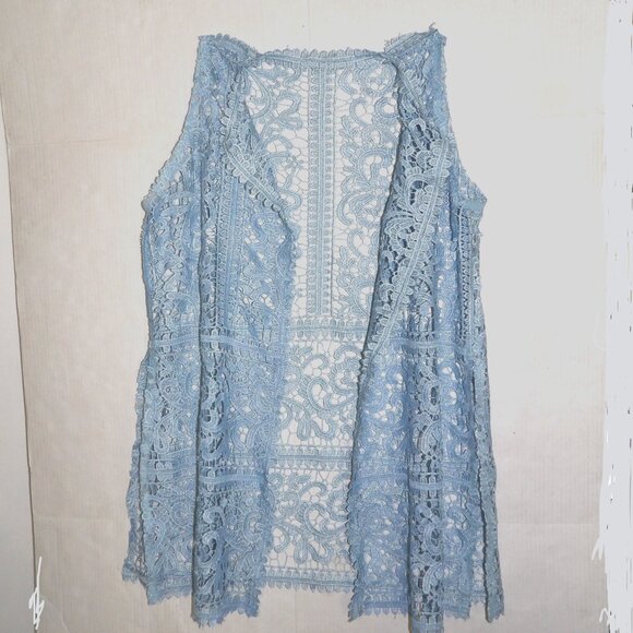 Women's Light Blue Sleeveless Lace Top XL - Picture 1 of 3